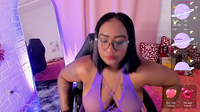 Snapshot of alison_daniels_ chatting on December 20, 2025, 2:53 pm alison daniels online show from December 20, 2025, 2:53 pm