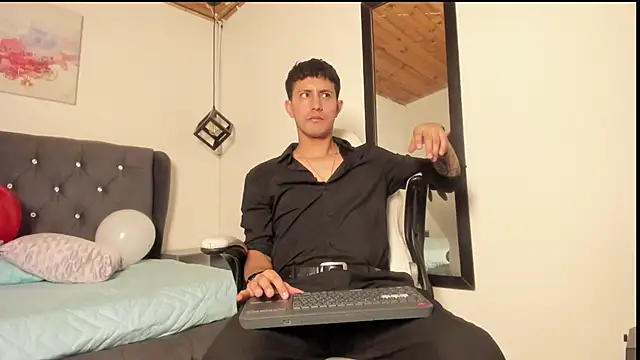 marcos vieyra online show from June 30, 2026, 7:14 pm