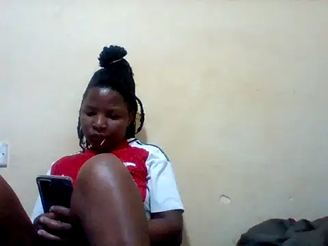 Snapshot of Camilla-Sweets chatting on June 30, 2026, 5:46 pm Camilla-Sweets online show from June 30, 2026, 5:46 pm