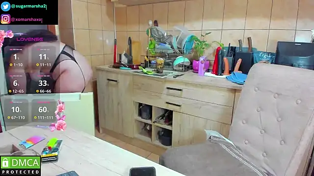 xmarshax online show from October 3, 2025, 11:12 am