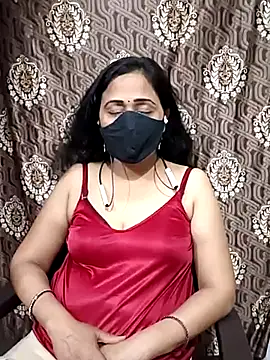 CHAPA HOTYYYYY online show from June 30, 2026, 2:17 pm