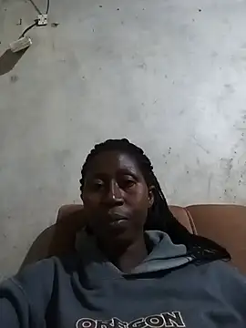 Snapshot of azina2 chatting on June 7, 2026, 8:03 pm azina2 online show from June 7, 2026, 8:03 pm