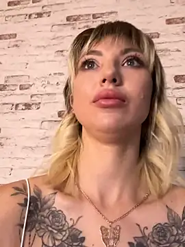 Snapshot of TeaseBabeXXX chatting on June 7, 2026, 10:26 pm TeaseBabeXXX online show from June 7, 2026, 10:26 pm