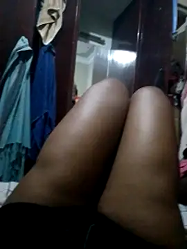 Snapshot of sexy_slut22 chatting on May 19, 2026, 5:53 pm sexy slut22 online show from May 19, 2026, 5:53 pm