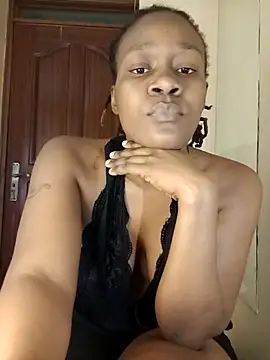 lillyfreak online show from June 26, 2026, 8:36 pm