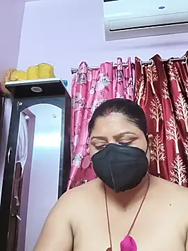 Snapshot of Curvy_Jyoti chatting on July 6, 2026, 5:59 pm Curvy Jyoti online show from July 6, 2026, 5:59 pm