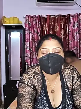 Snapshot of Curvy_Jyoti chatting on June 14, 2026, 5:47 pm Curvy Jyoti online show from June 14, 2026, 5:47 pm