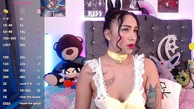 lunabritton online show from June 7, 2026, 2:39 am