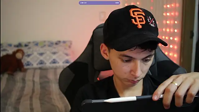 archi love online show from April 11, 2026, 1:13 am