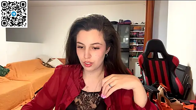Snapshot of SweetFenomen67 chatting on June 14, 2026, 7:04 pm SweetFenomen67 online show from June 14, 2026, 7:04 pm