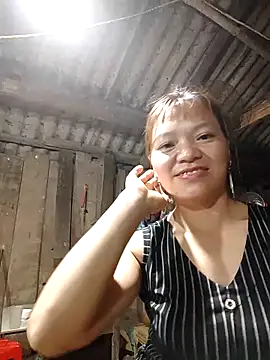 lya sexyy online show from May 19, 2026, 2:24 pm