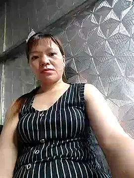 lya sexyy online show from May 20, 2026, 2:52 am