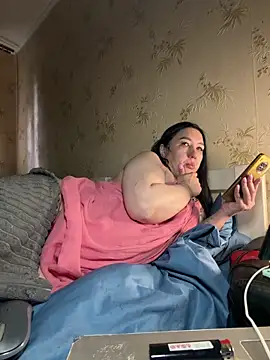 Snapshot of Bestsexy_xl chatting on May 28, 2026, 11:27 am Bestsexy xl online show from May 28, 2026, 11:27 am