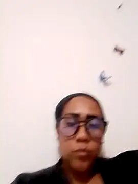 OliviaWilliamm online show from June 7, 2026, 5:01 am