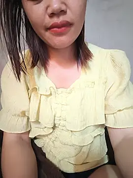 Snapshot of Emma-sin chatting on July 4, 2026, 1:23 am Emma-sin online show from July 4, 2026, 1:23 am