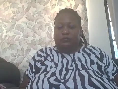 fat ebonyqueen online show from June 26, 2026, 7:47 am