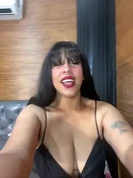 Alexia Lerner online show from July 4, 2026, 7:51 pm