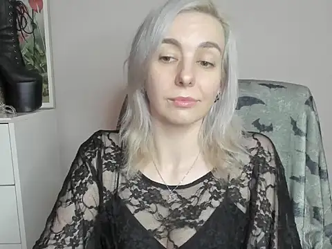 velvetanne online show from June 29, 2026, 10:15 am