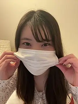 Asuna 00 online show from May 24, 2026, 7:08 am