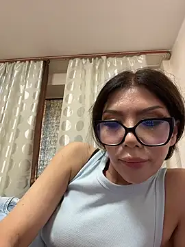 JessicaNichols  online show from July 6, 2026, 5:26 pm