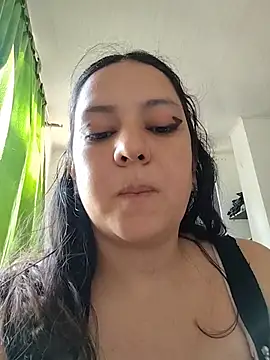 Snapshot of Meganmeow1 chatting on July 28, 2026, 8:01 pm Meganmeow1 online show from July 28, 2026, 8:01 pm
