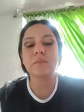 Snapshot of Meganmeow1 chatting on July 7, 2026, 8:01 pm Meganmeow1 online show from July 7, 2026, 8:01 pm