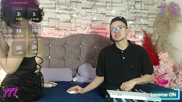 Snapshot of _engel_and_dimy_ chatting on June 5, 2026, 7:30 pm engel and dimy online show from June 5, 2026, 7:30 pm