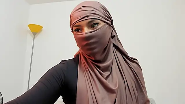 Samira 1 online show from May 20, 2026, 8:06 pm