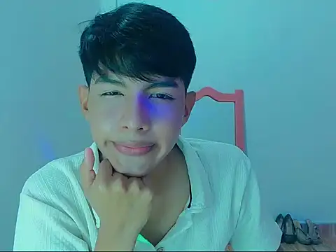 Snapshot of phuwin_bj chatting on June 3, 2026, 4:46 am phuwin bj online show from June 3, 2026, 4:46 am
