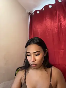 hugecock tamira online show from June 7, 2026, 5:34 am