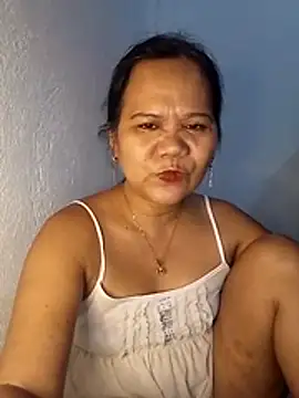 missLiLy07 online show from May 20, 2026, 1:30 pm