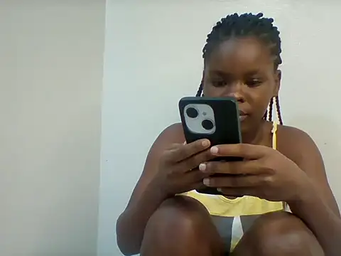Snapshot of hot_cammy chatting on July 2, 2026, 6:14 pm hot cammy online show from July 2, 2026, 6:14 pm