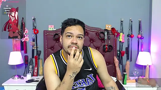 -AlejandroT- online show from June 21, 2026, 2:06 am