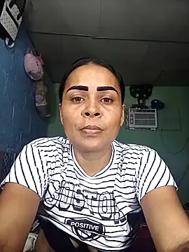 TuGatica sexy online show from June 21, 2026, 11:10 pm