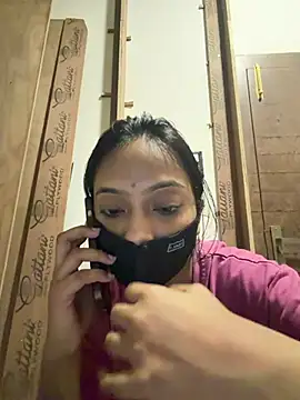 Snapshot of livia_dolls chatting on July 12, 2026, 6:09 pm livia dolls online show from July 12, 2026, 6:09 pm