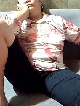 Bong sexy online show from June 28, 2026, 4:13 pm