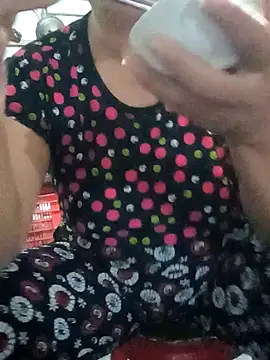 Bong sexy online show from July 4, 2026, 10:47 pm