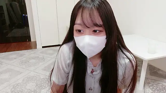 Snapshot of Mei--chan-- chatting on June 27, 2026, 8:53 am Mei--chan-- online show from June 27, 2026, 8:53 am