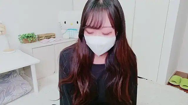 Mei--chan-- online show from June 3, 2026, 3:51 am