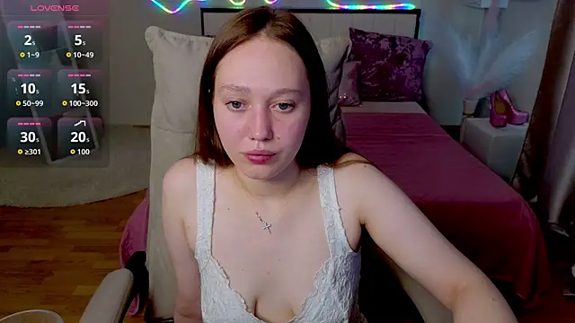 Snapshot of TinaShelton chatting on June 10, 2026, 12:50 pm TinaShelton online show from June 10, 2026, 12:50 pm