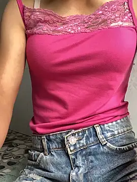 Miuuu22 online show from June 21, 2026, 5:57 am