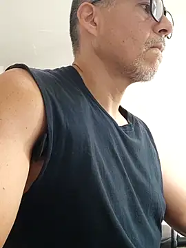 Gaceru01006 online show from June 10, 2026, 3:02 pm