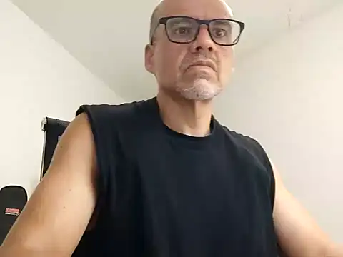Gaceru01006 online show from June 24, 2026, 12:20 am