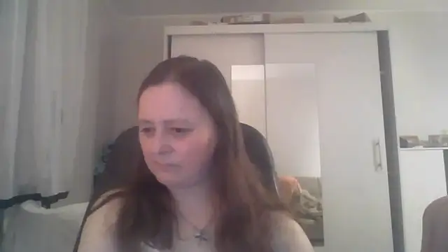 Snapshot of TaylorLovely chatting on June 20, 2026, 8:14 pm TaylorLovely online show from June 20, 2026, 8:14 pm