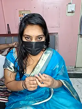 Snapshot of Hornyreshma chatting on June 17, 2026, 9:30 am Hornyreshma online show from June 17, 2026, 9:30 am