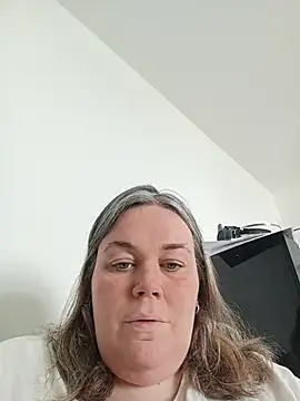 Snapshot of chattedebretagne chatting on May 31, 2026, 11:27 am chattedebretagne online show from May 31, 2026, 11:27 am