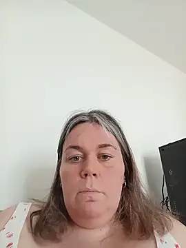 Snapshot of chattedebretagne chatting on June 20, 2026, 6:57 pm chattedebretagne online show from June 20, 2026, 6:57 pm