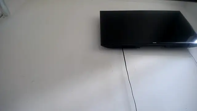 Snapshot of Fox_Loves chatting on June 27, 2026, 7:31 pm Fox Loves online show from June 27, 2026, 7:31 pm