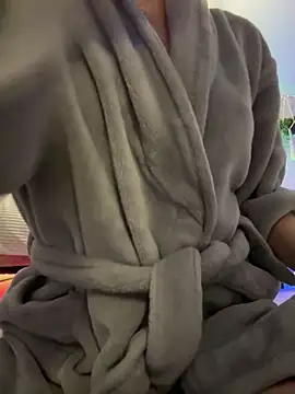 lil martian online show from February 9, 2026, 12:47 pm