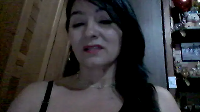 Anlly garcia002 online show from July 8, 2026, 6:47 am
